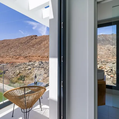 Calderas Breeze Breathtaking Views And Private Pool Corralejo